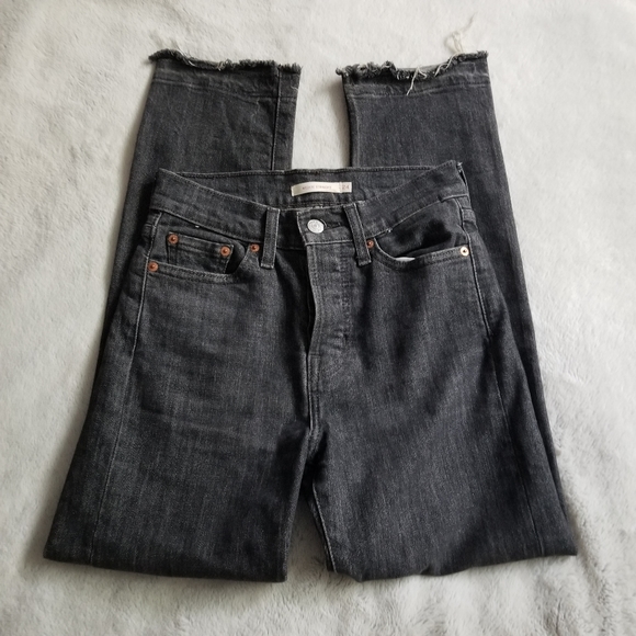 LEVI'S Wedgie Straight Fit Jean Size 24 - Picture 5 of 13